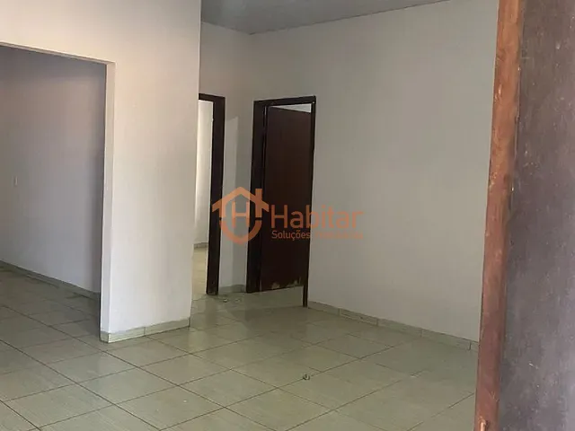 Casa com 350m² 3 quartos e 1 banheiro, à venda, no bairro Residencial Colinas em Sorriso