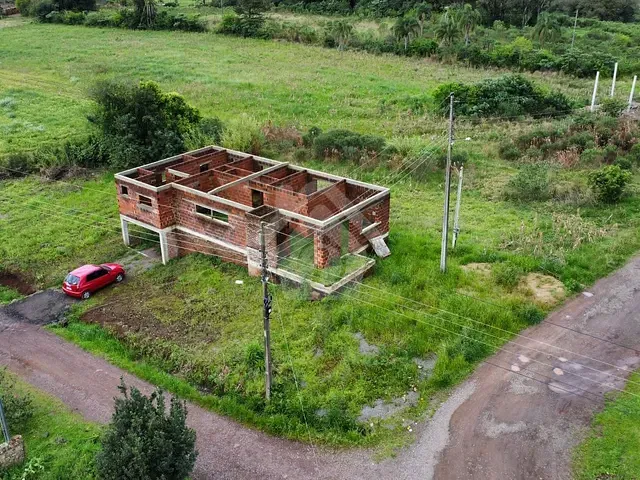 Casa com 125m² 3 quartos e 2 banheiros, à venda, no bairro Centro em Paverama