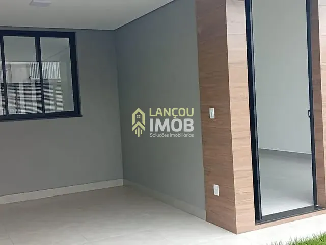 Casa com 150m² 3 quartos e 2 banheiros, à venda, no bairro Jardim Marambaia em Jundiaí