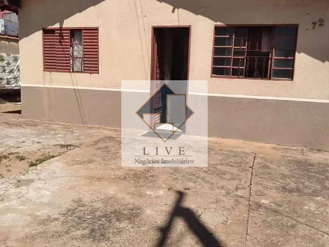 Casa 4 quartos e 2 banheiros, à venda, no bairro Jardim das Palmeiras-CDHU em Nova Odessa