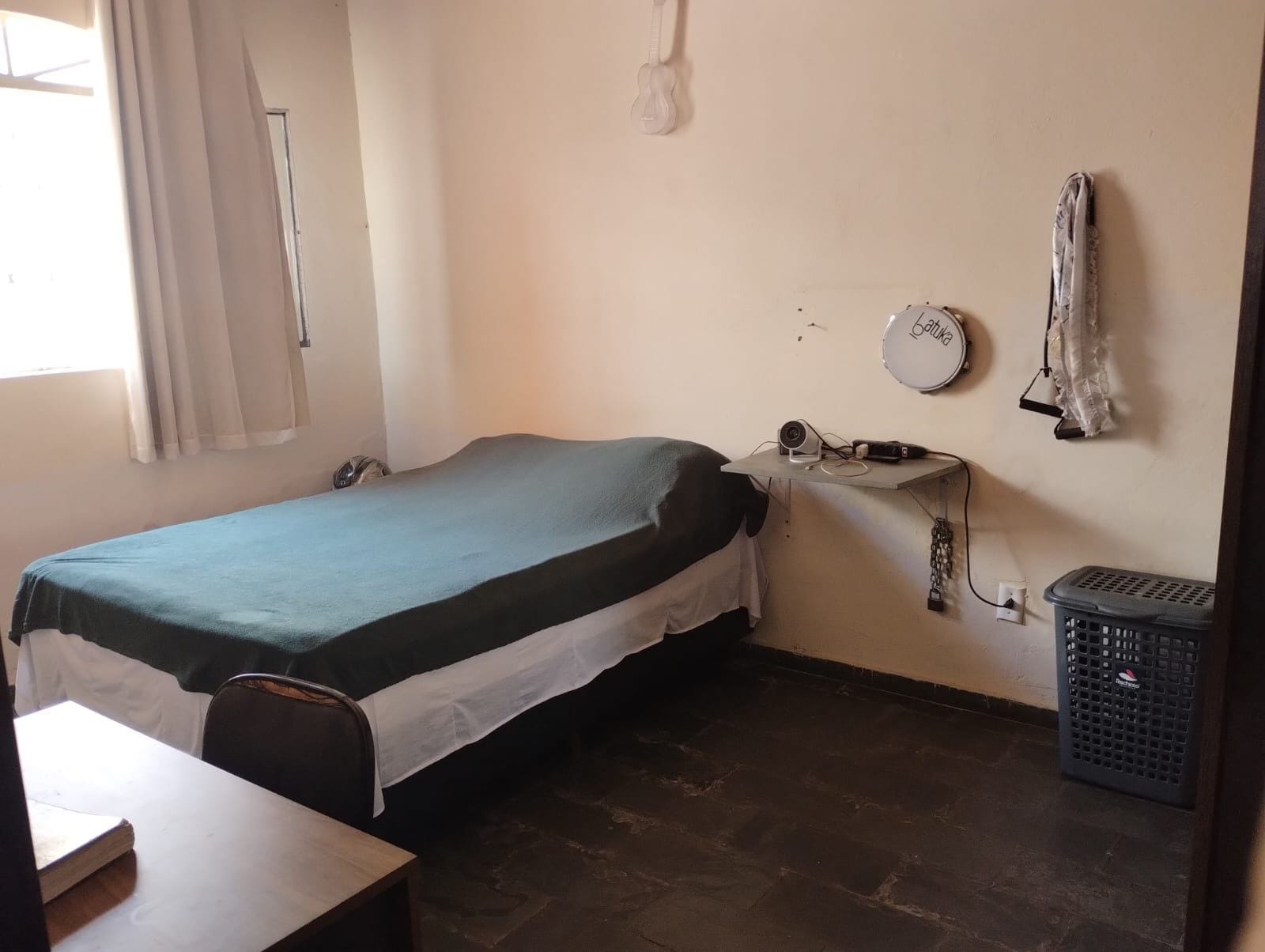 Casa com 2 moradias à venda com 5 quartos e 10 vagas no Bairro Califórnia em Belo Horizonte/MG – Próximo à Arena MRV