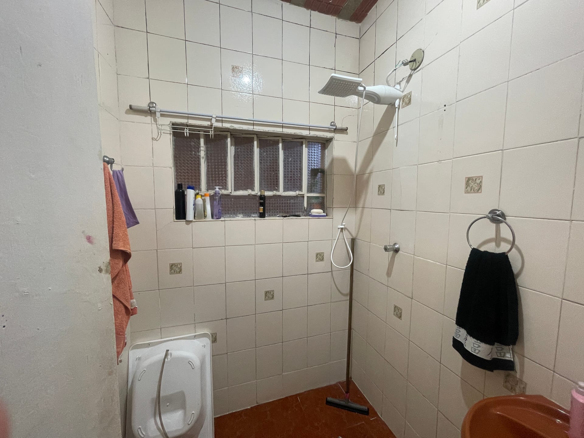 Casa com 2 moradias à venda com 5 quartos e 10 vagas no Bairro Califórnia em Belo Horizonte/MG – Próximo à Arena MRV