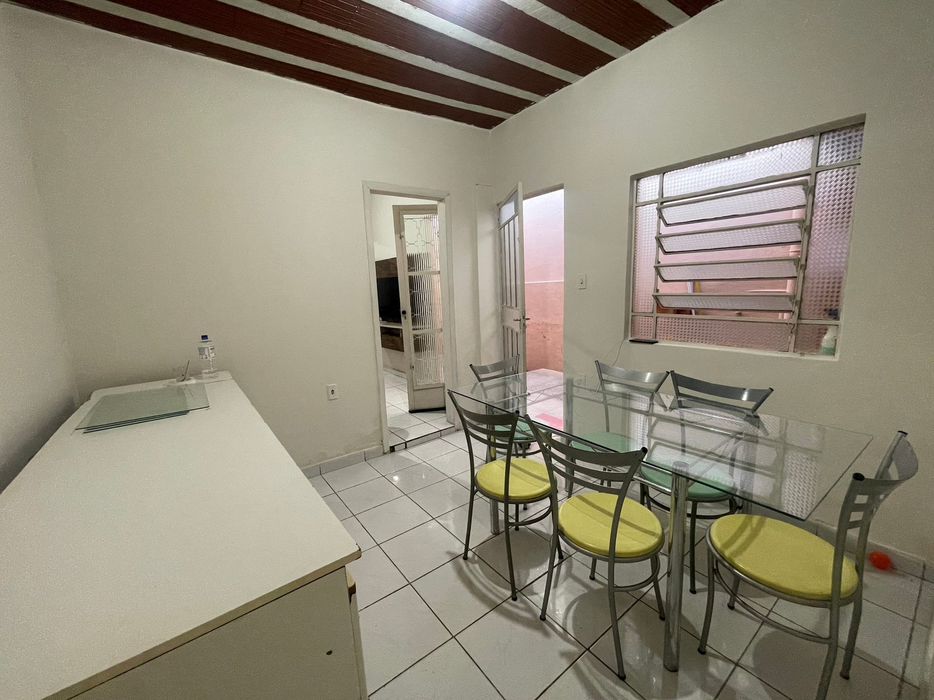 Casa com 2 moradias à venda com 5 quartos e 10 vagas no Bairro Califórnia em Belo Horizonte/MG – Próximo à Arena MRV