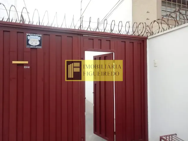 Casa com 110m² 2 quartos e 1 banheiro, para alugar, no bairro Parque do Sol em São José do Rio Preto