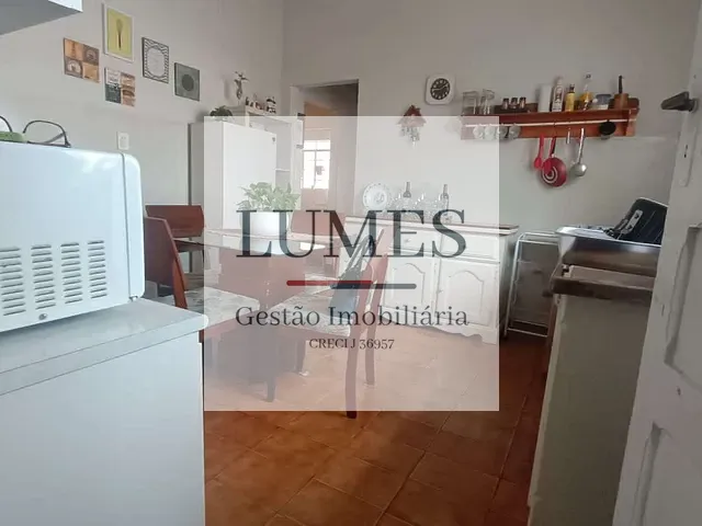 Casa com 390m² 3 quartos e 1 banheiro, à venda, no bairro Vila Santo Antônio em Americana