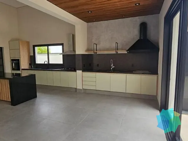 Casa com 464m² 3 quartos e 3 banheiros, à venda, no bairro Portal dos Bandeirantes em Salto