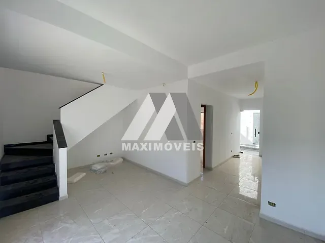 Casa 3 quartos e 3 banheiros, à venda, no bairro Olhos d'água em Porto Seguro