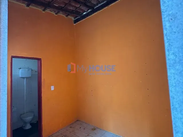 Casa à venda ou para alugar, no bairro Pontal em Ilhéus