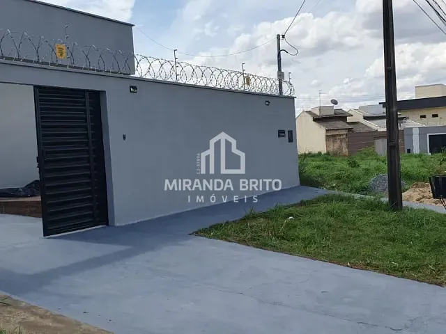 Casa 3 quartos e 2 banheiros, à venda, no bairro Jardim Buriti Sereno em Aparecida de Goiânia