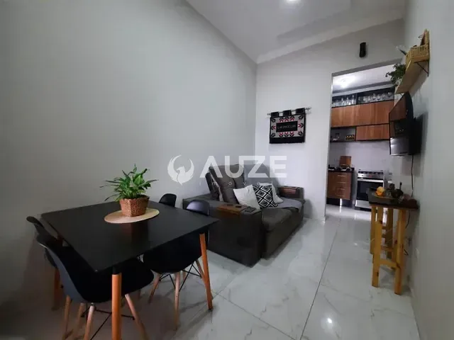 Casa com 70m² 3 quartos e 1 banheiro, à venda, no bairro Capela Velha em Araucária