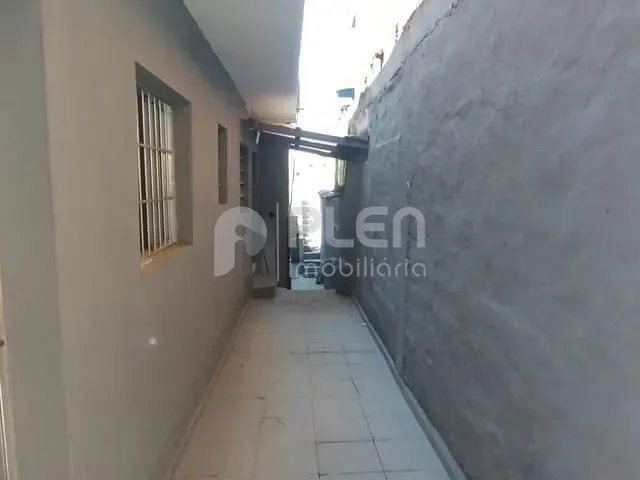 Casa 7 quartos e 3 banheiros, à venda, no bairro Vila Maria Alta em São Paulo