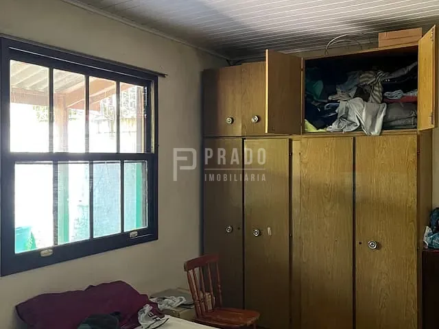 Casa com 300m² 2 quartos e 2 banheiros, à venda, no bairro Laranjal em Pelotas