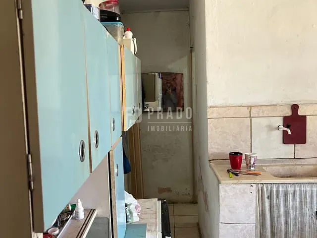 Casa com 300m² 2 quartos e 2 banheiros, à venda, no bairro Laranjal em Pelotas
