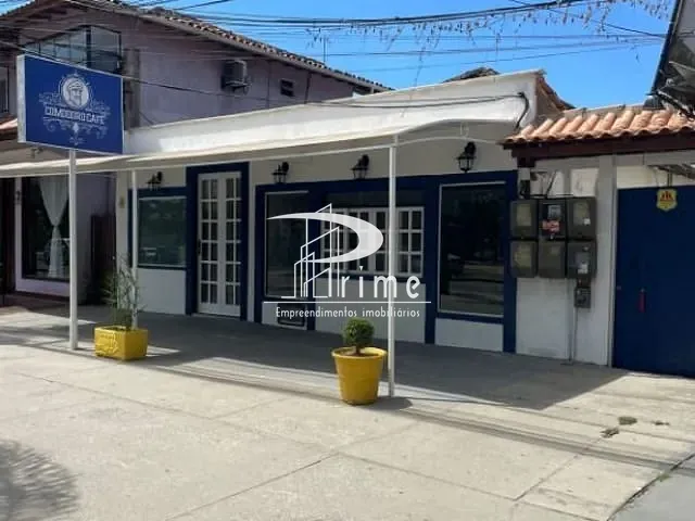 Casa com 200m² 6 quartos e 4 banheiros, à venda, no bairro Centro em Armação dos Búzios
