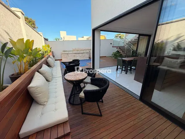 Casa com 360m² 3 quartos e 5 banheiros, à venda, no bairro Condomínio Terras Alpha Anápolis em Anápolis