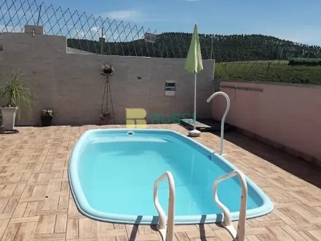 Casa com 360m² 3 quartos e 2 banheiros, à venda, no bairro Condomínio Residencial Mantiqueira em São José dos Campos