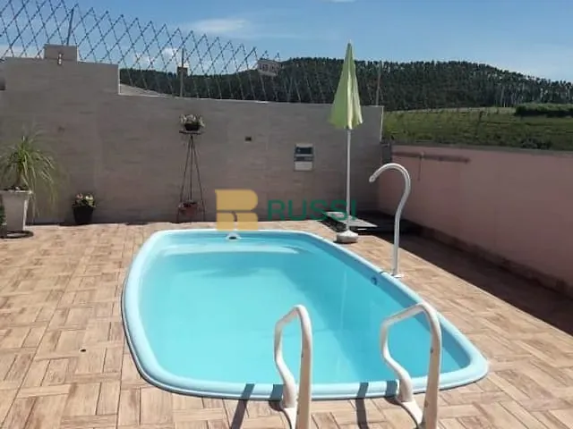 Casa com 360m² 3 quartos e 2 banheiros, à venda, no bairro Condomínio Residencial Mantiqueira em São José dos Campos