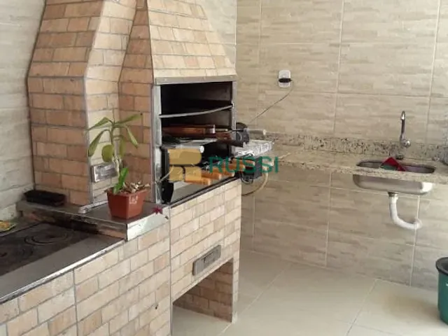Casa com 360m² 3 quartos e 2 banheiros, à venda, no bairro Condomínio Residencial Mantiqueira em São José dos Campos
