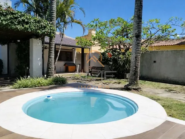 Casa com 480m² 1 quarto e 2 banheiros, à venda, no bairro Laranjal em Pelotas