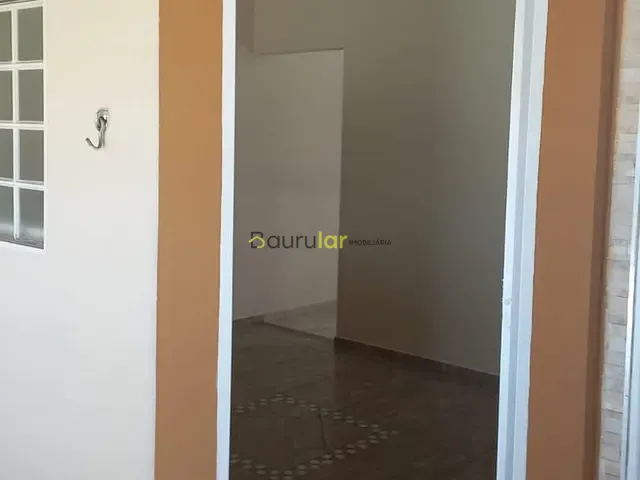 Casa 2 quartos e 2 banheiros, à venda, no bairro Jardim Solange em Bauru