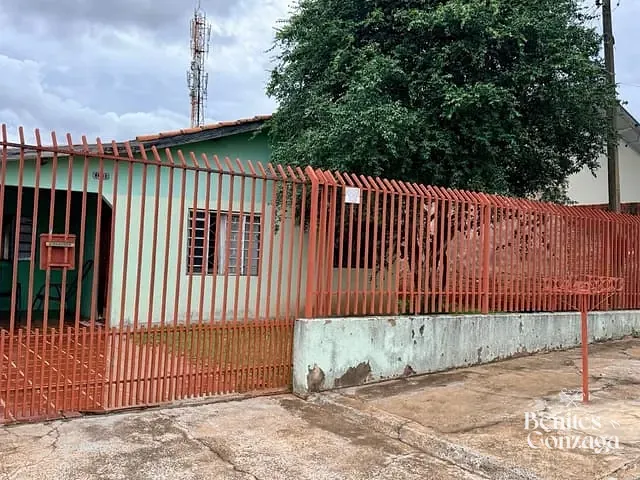Casa com 117m² 3 quartos e 1 banheiro, à venda, no bairro Jardim Universo em Maringá