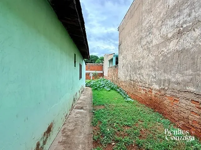 Casa com 117m² 3 quartos e 1 banheiro, à venda, no bairro Jardim Universo em Maringá