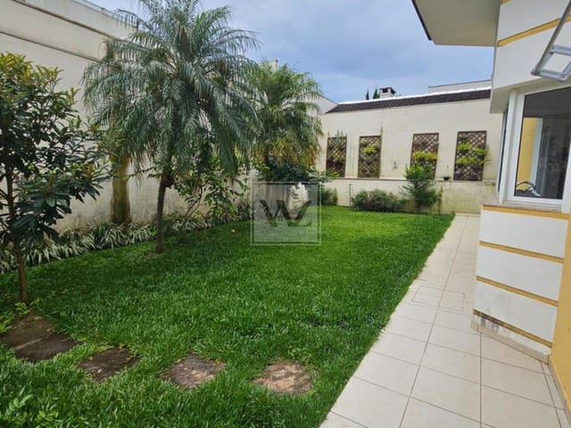 Casa com 465m² 4 quartos e 4 banheiros, à venda, no bairro Chapada em Ponta Grossa