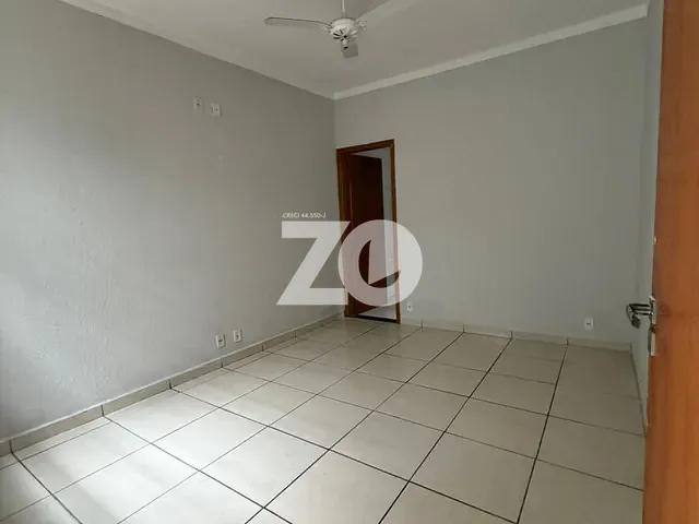 Casa com 180m² 2 quartos e 2 banheiros, à venda, no bairro Jardim Ferraz em Bauru