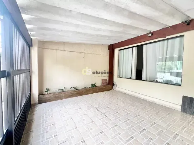 Casa 2 quartos e 2 banheiros, à venda, no bairro Jardim Leonor Mendes de Barros em São Paulo