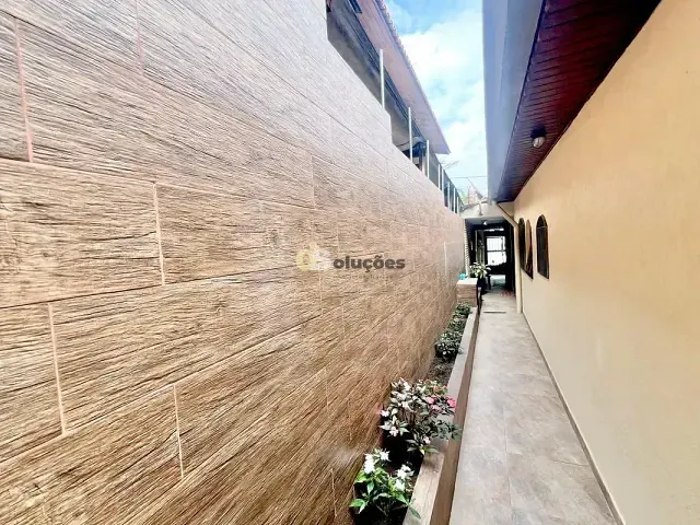 Casa 2 quartos e 2 banheiros, à venda, no bairro Jardim Leonor Mendes de Barros em São Paulo