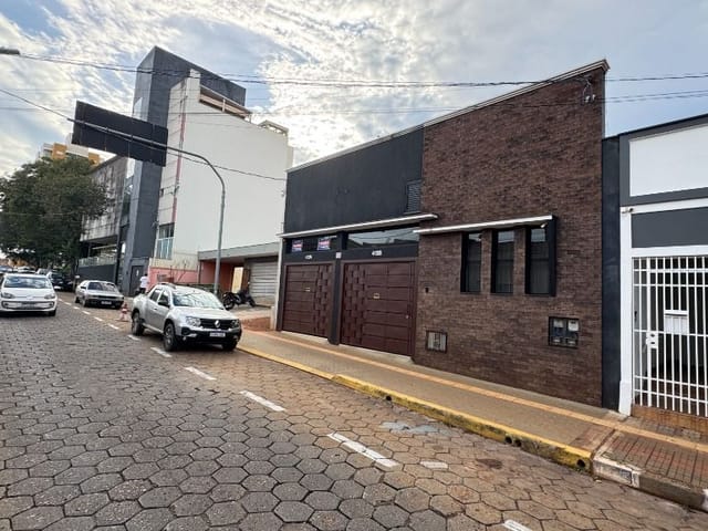 Casa 3 quartos e 3 banheiros, à venda, no bairro Centro em Tatuí