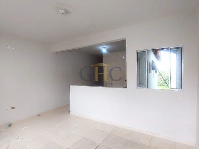 Casa com 125m² 2 quartos e 1 banheiro, à venda, no bairro Jardim Cachoeira em Salto de Pirapora