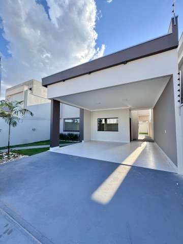 Casa com 250m² 3 quartos e 2 banheiros, à venda, no bairro Jardim América II em Nova Mutum