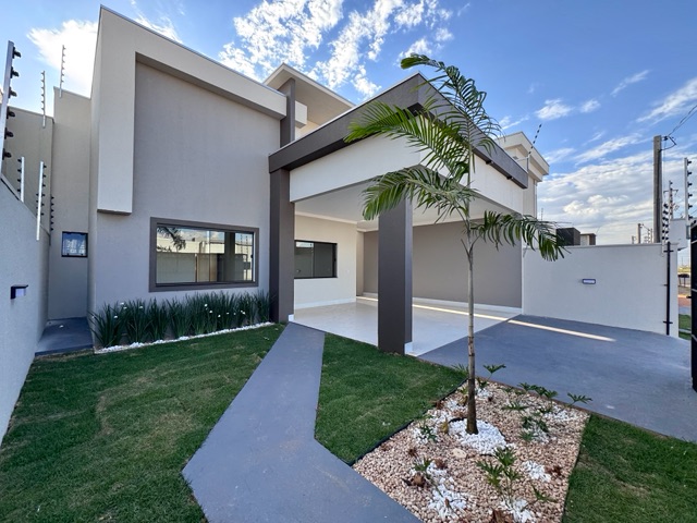 Casa com 250m² 3 quartos e 2 banheiros, à venda, no bairro Jardim América II em Nova Mutum