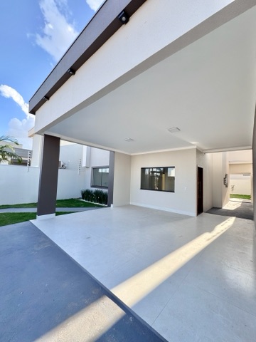 Casa com 250m² 3 quartos e 2 banheiros, à venda, no bairro Jardim América II em Nova Mutum