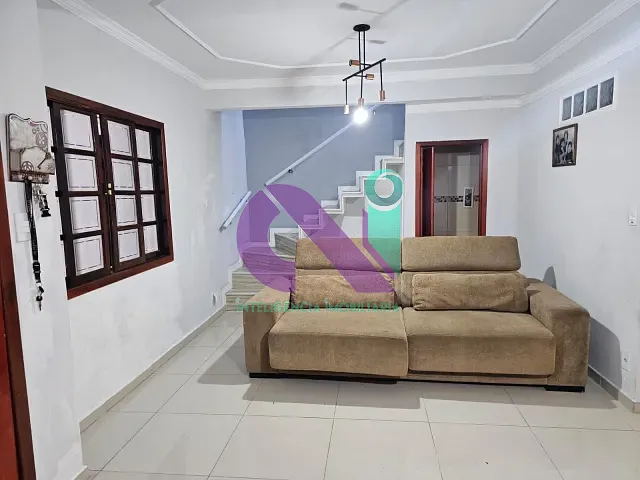 Casa 4 quartos e 4 banheiros, à venda, no bairro Quitaúna em Osasco