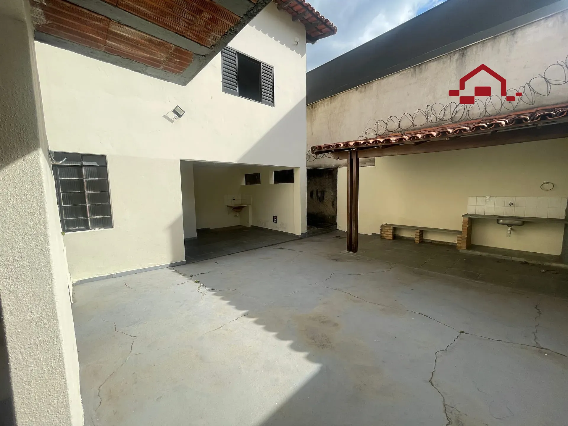 Casa, 1 quarto, 225 m² - Foto 39