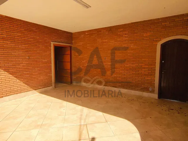 Casa com 250m² 3 quartos e 2 banheiros, à venda, no bairro Jardim Sônia em Jaguariúna