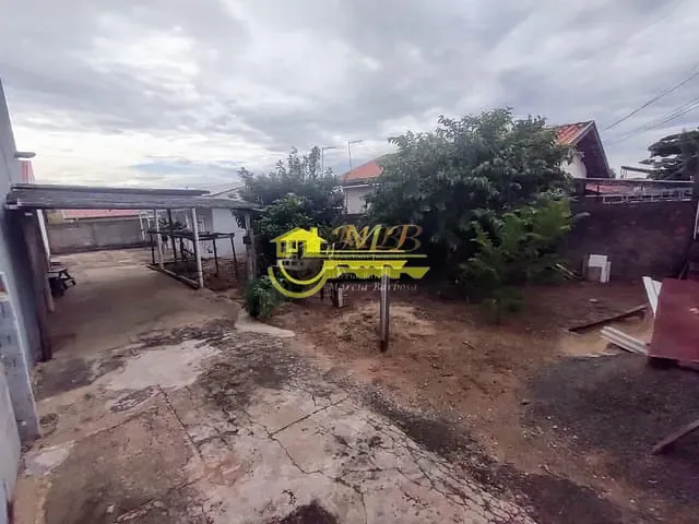 Casa com 300m² 1 quarto e 1 banheiro, à venda, no bairro Parque Universitario de Viracopos em Campinas
