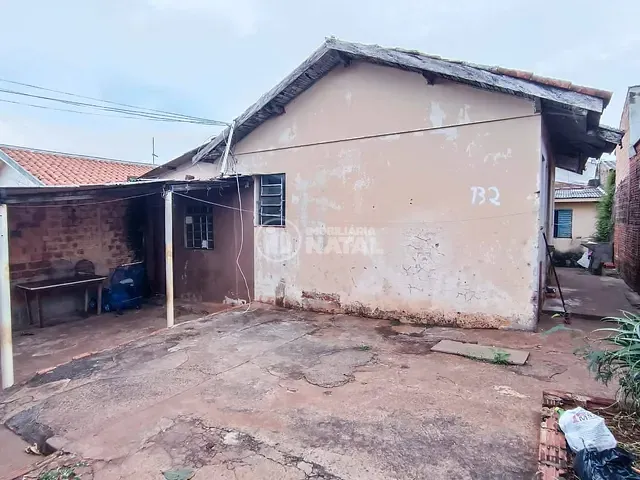Casa com 60m² 1 quarto e 1 banheiro, à venda, no bairro Conjunto Habitacional Saltinho em Londrina