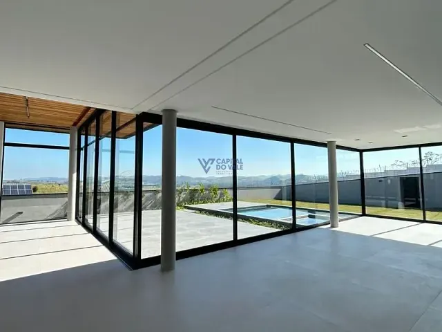 Casa com 995m² 4 quartos e 5 banheiros, à venda, no bairro Condomínio Reserva do Paratehy em São José dos Campos