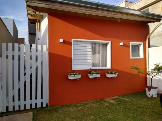 Casa com 150m² 2 quartos e 2 banheiros, à venda, no bairro Villas do Jaguari em Santana de Parnaíba