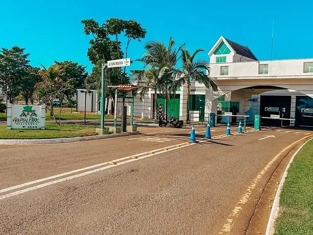 Casa com 309m² 3 quartos e 4 banheiros, à venda, no bairro Aragarça em Londrina