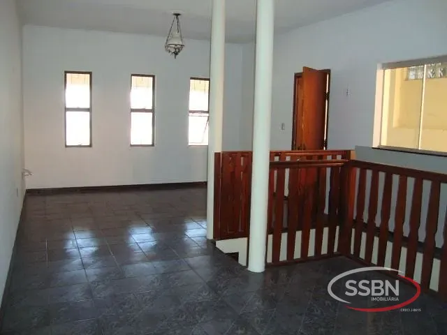 Casa com 150m² 3 quartos e 2 banheiros, à venda, no bairro Jardim Europa em Nova Odessa