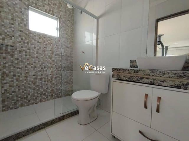 Casa com 65m² 2 quartos e 2 banheiros, para alugar, no bairro Parque Zabulão em Rio das Ostras
