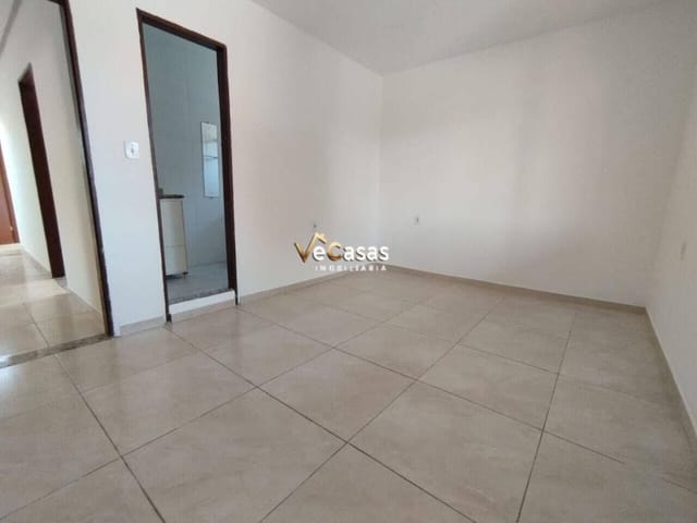 Casa com 65m² 2 quartos e 2 banheiros, para alugar, no bairro Parque Zabulão em Rio das Ostras
