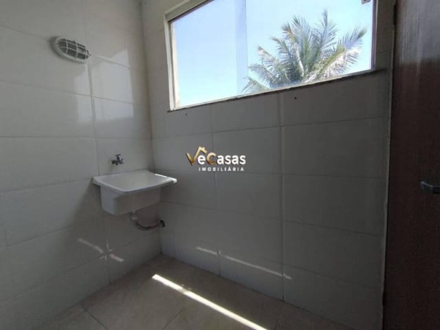 Casa com 65m² 2 quartos e 2 banheiros, para alugar, no bairro Parque Zabulão em Rio das Ostras