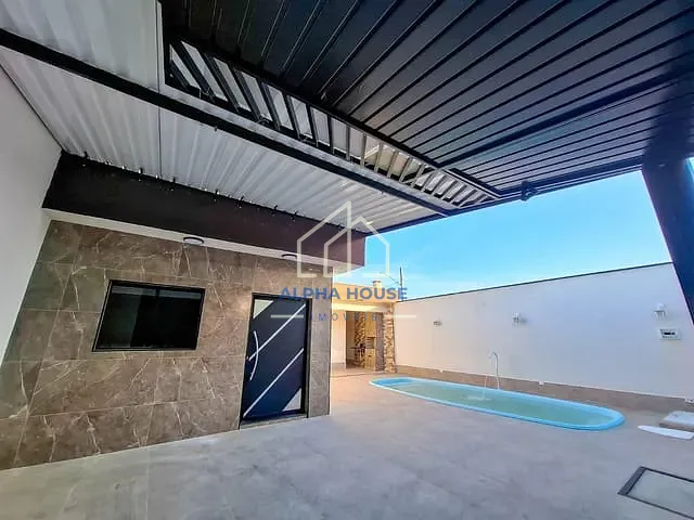 Casa com 200m² 3 quartos e 2 banheiros, à venda, no bairro Loteamento Santa Clara em Pindamonhangaba
