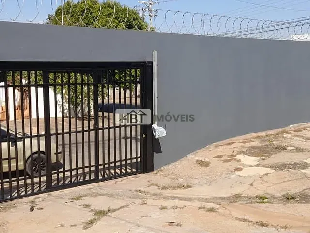 Casa 2 quartos e 1 banheiro, à venda, no bairro Parque São João em Bauru