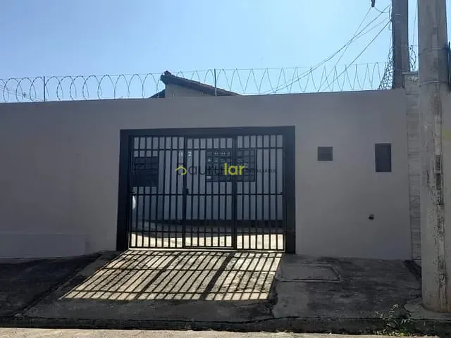 Casa 2 quartos e 1 banheiro, à venda, no bairro Parque São João em Bauru